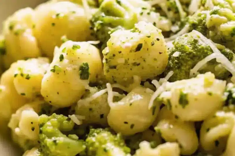 Broccoli Cheese Pasta