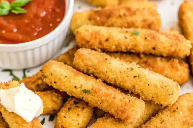Crispy Mozzarella Sticks Recipe
