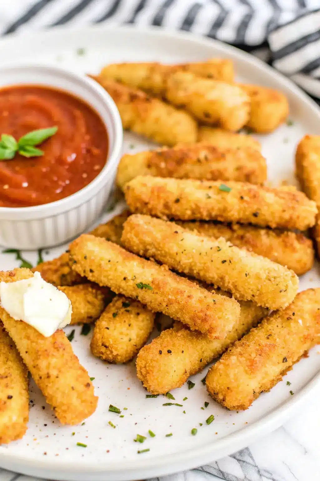Crispy Mozzarella Sticks